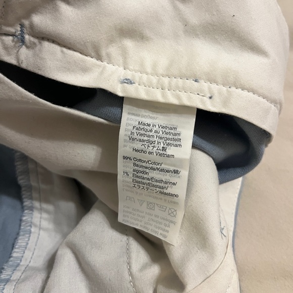 JCrew Men’s Shorts with 5” Inseam, 31” waist, in light blue - Picture 2 of 4